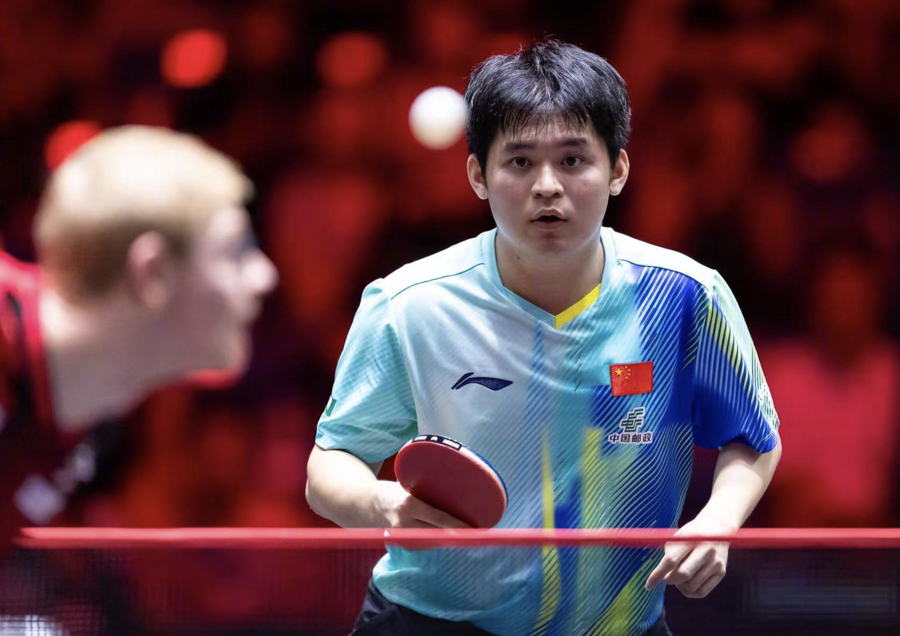 万向娱乐-曾被王皓狠批！林诗栋降到世界第5：13个月0冠 1年前排世界第1